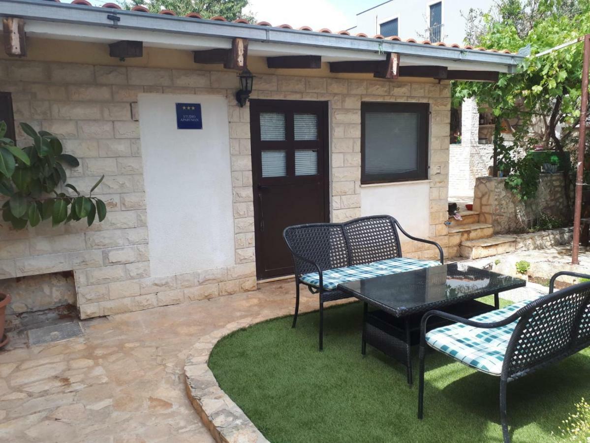 Apartments Marina Trogir Exterior photo